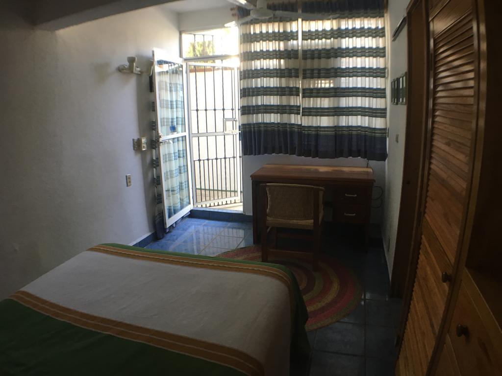Casa Azul Guesthouse プエルト・エスコンディード エクステリア 写真