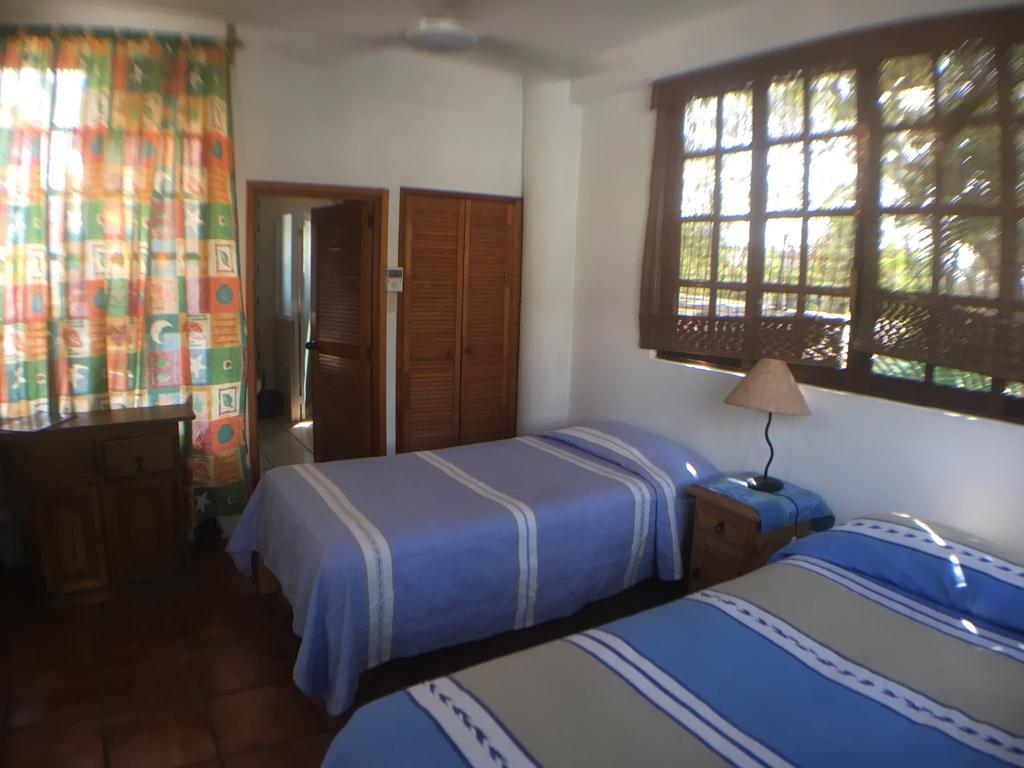 Casa Azul Guesthouse プエルト・エスコンディード エクステリア 写真